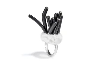 RING BUD